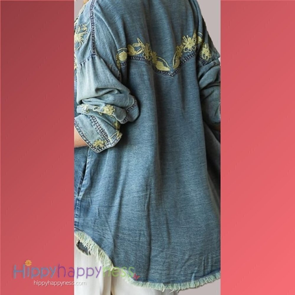 New Oli & Hali Oversized Denim-Look Embroidered Button Down Shirt NWOT - Picture 4 of 4